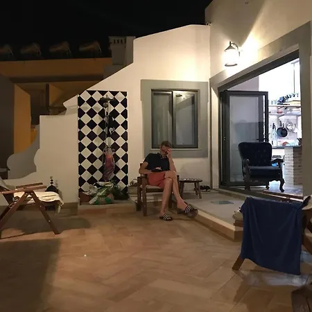 The Blue House Apartment *